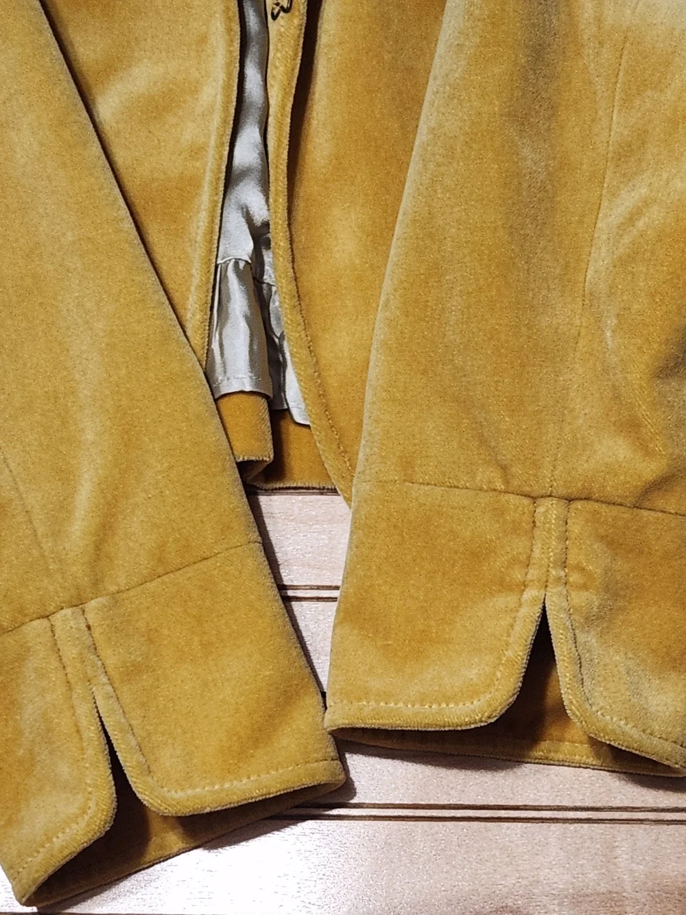 J.Crew Mustard Yellow Velvet Blazer Tailored Women Sz 4 Equestrian Old Money